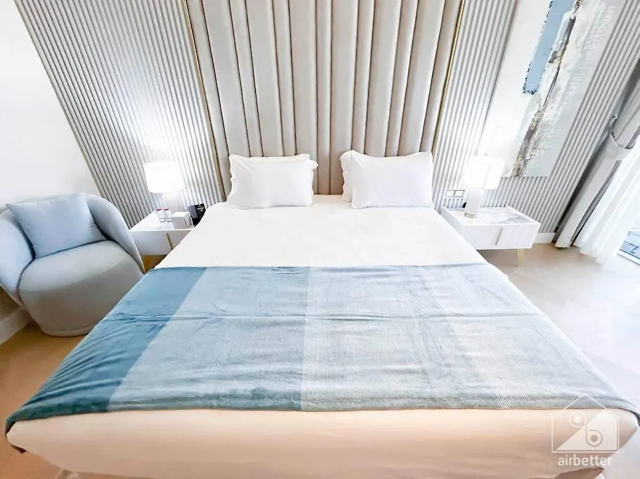 Luxury At The Dubai Mall Residences With Balcony & View Apartamento