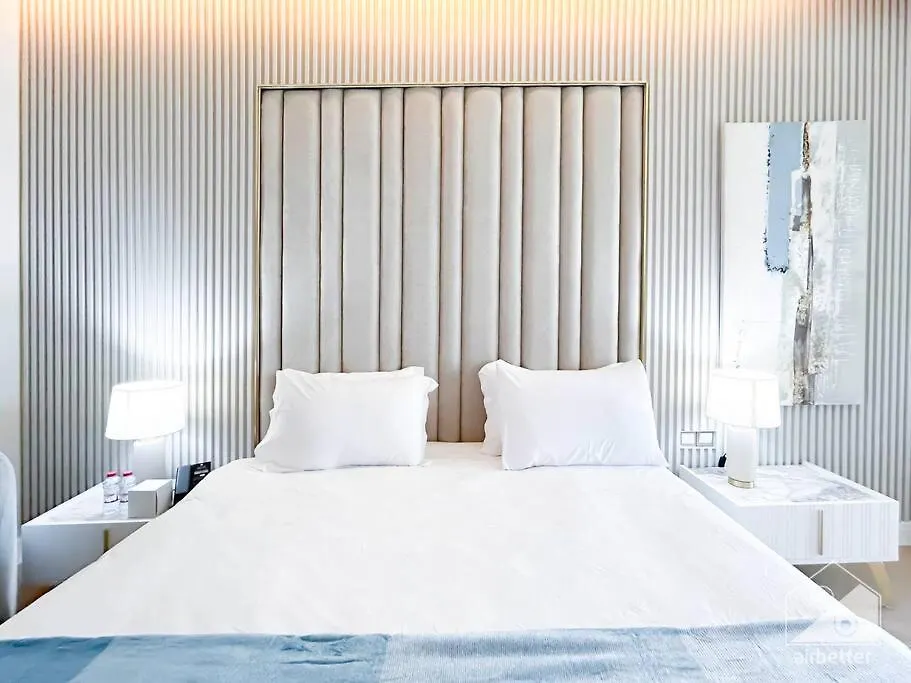 Luxury At The Dubai Mall Residences With Balcony & View Lägenhet