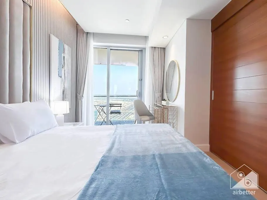 Luxury At The Dubai Mall Residences With Balcony & View